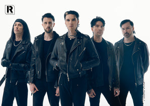 Issue #319 (Black Veil Brides): Magazine.